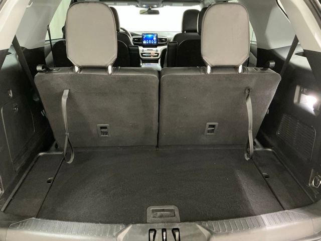 Used 2022 Ford Explorer XLT w/ Equipment Group 202A image 19
