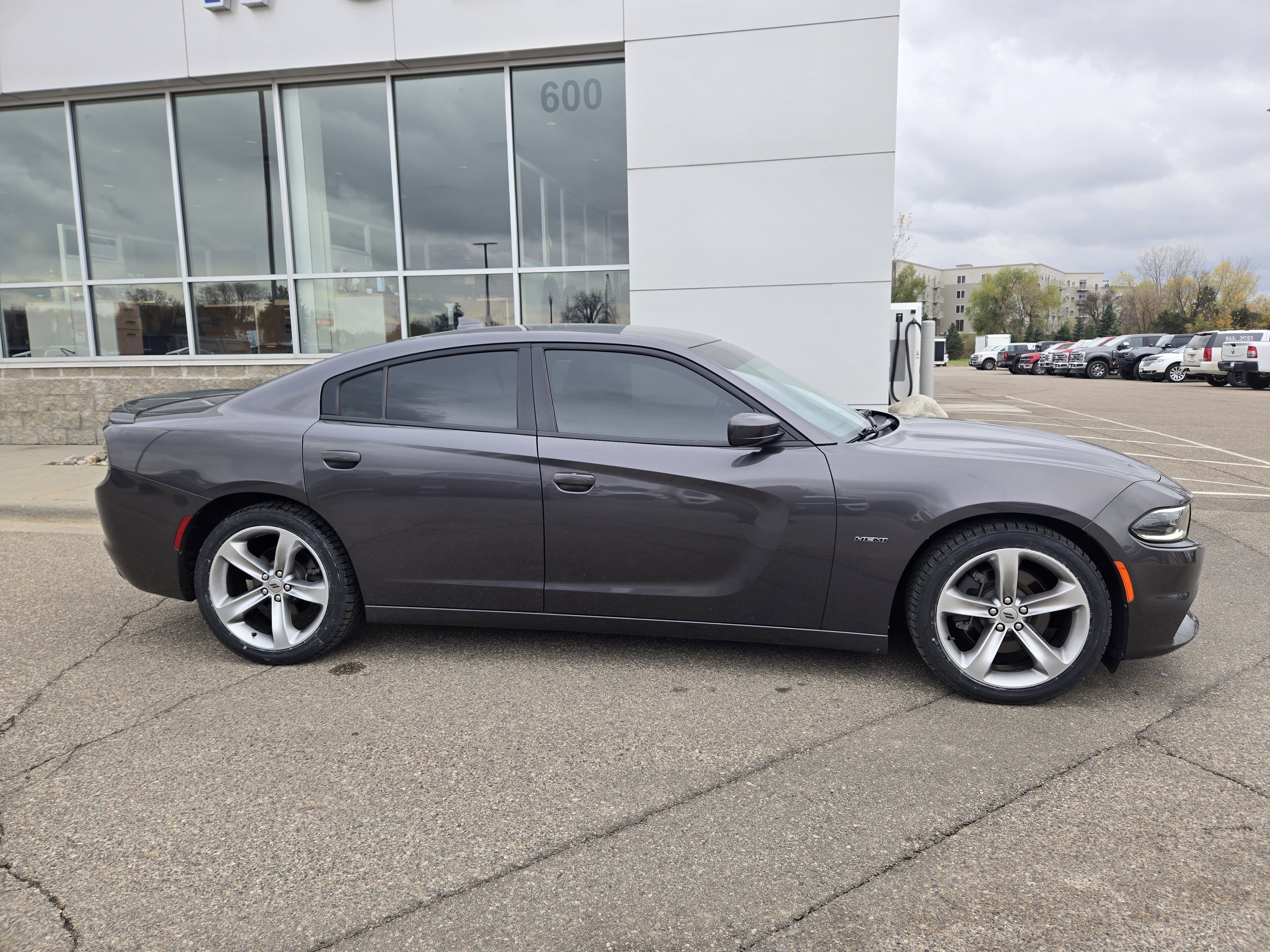 Used 2018 Dodge Charger R/T image 5