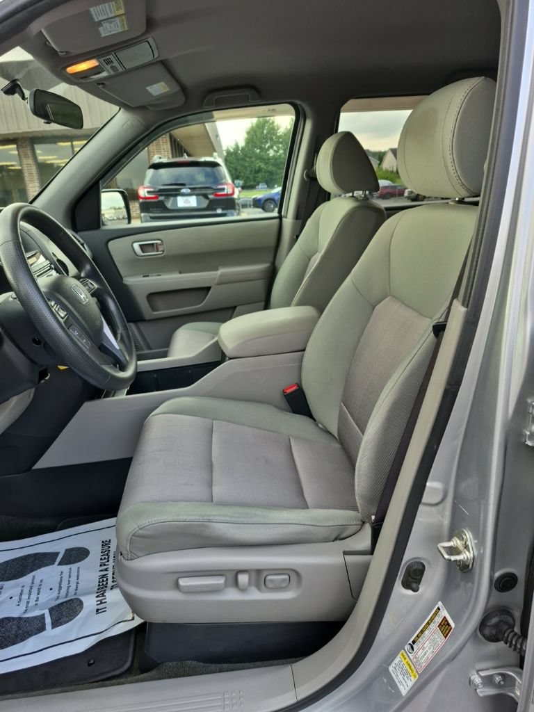 Used 2014 Honda Pilot EX image 16