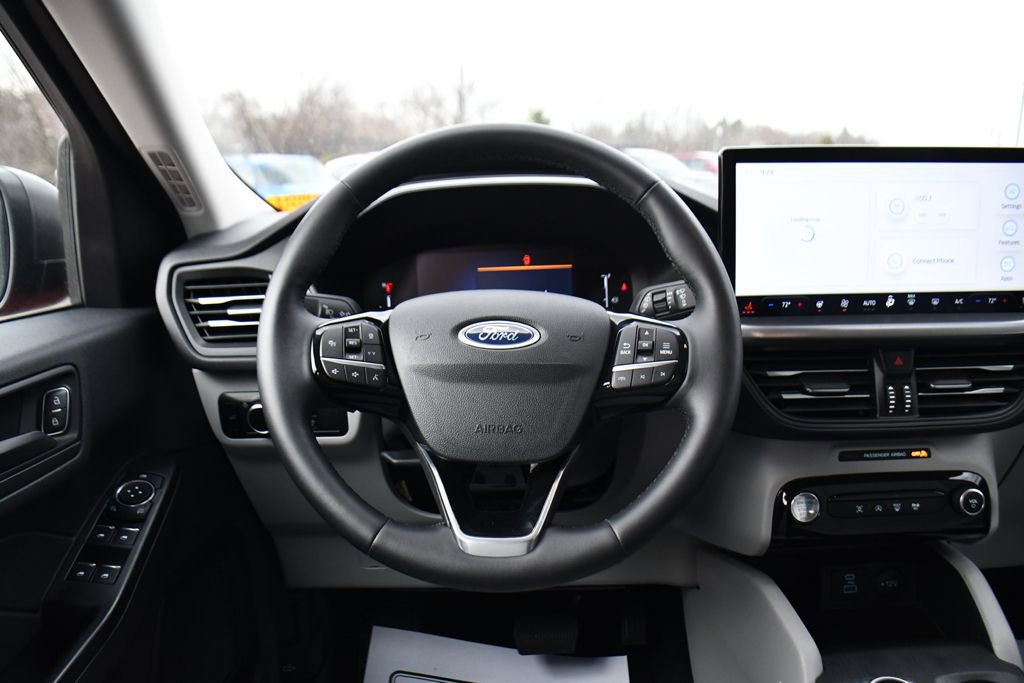 Used 2023 Ford Escape Active w/ Tech Pack #1 image 12