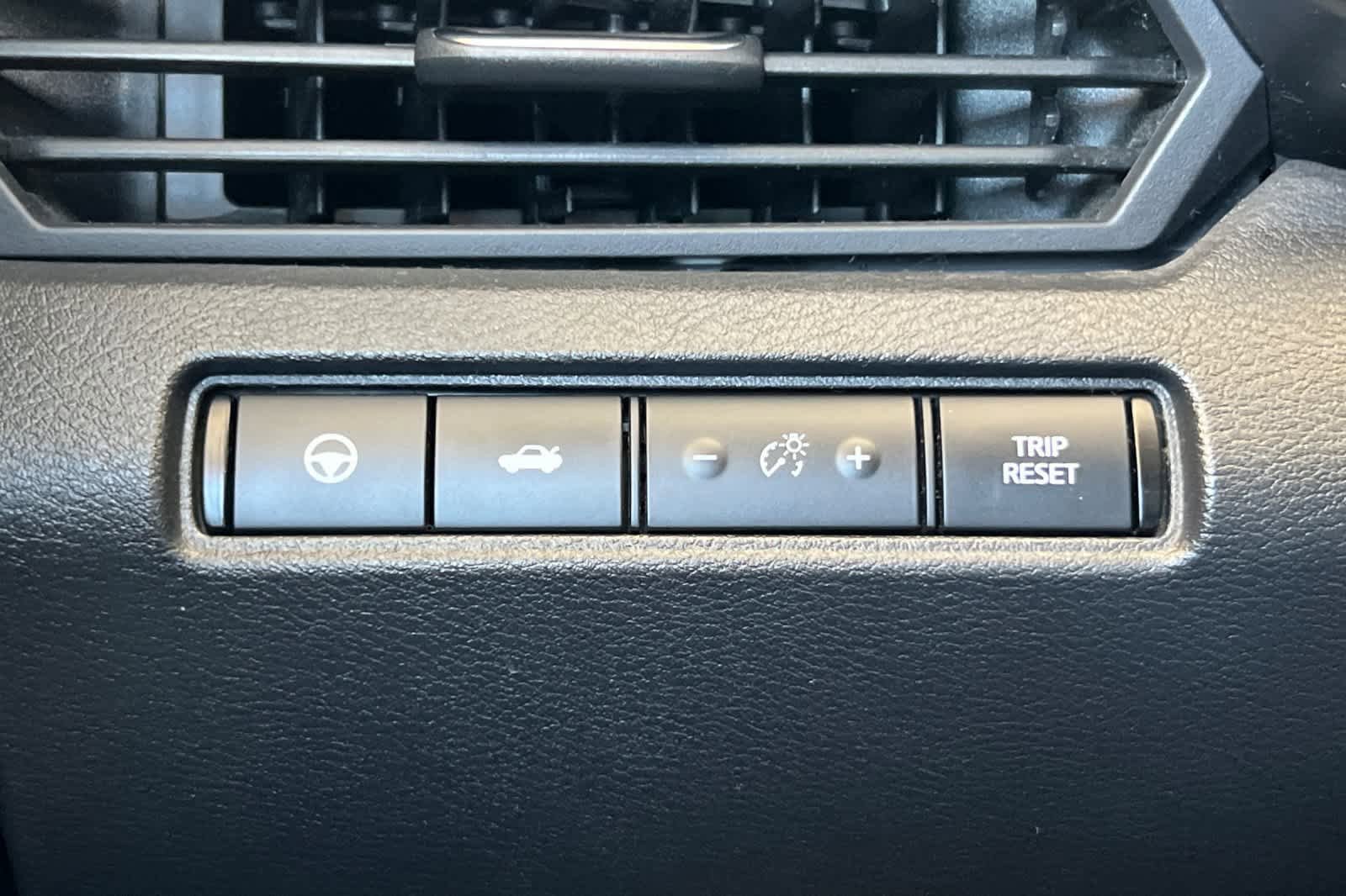 Used 2019 Nissan Altima 2.5 SL FWD image 30