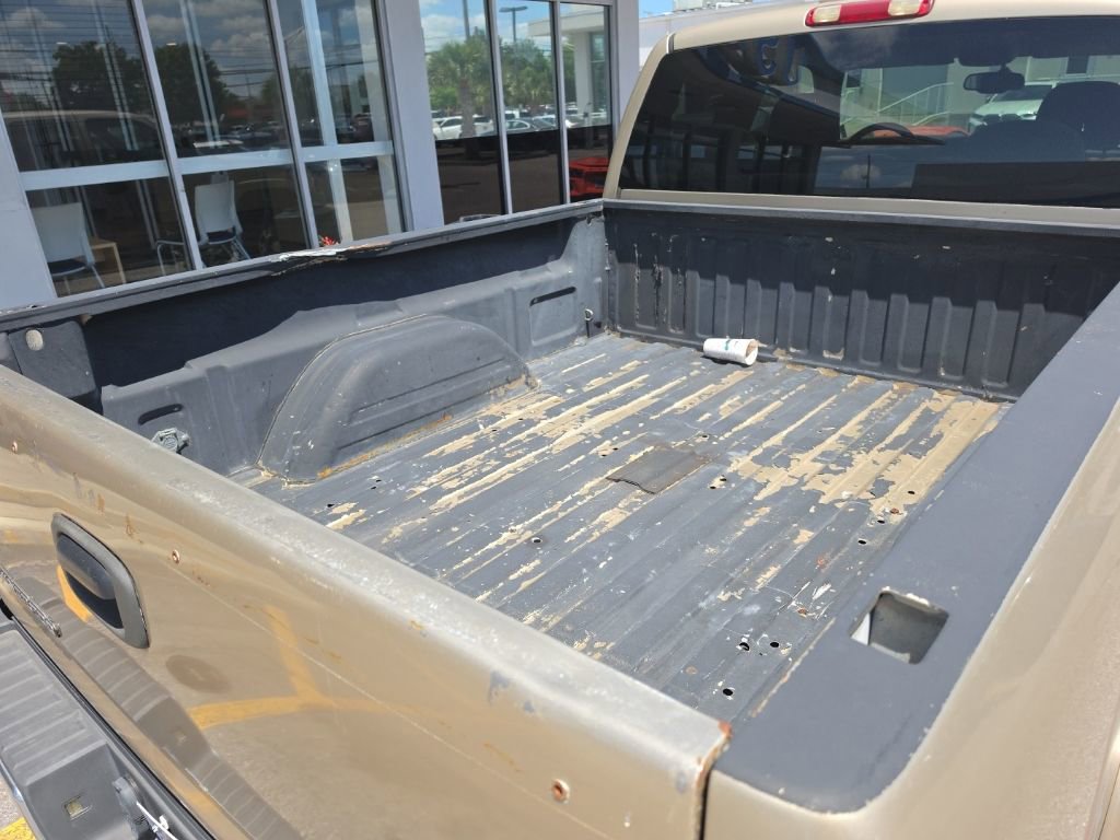 Used 2004 Chevrolet Silverado 2500 LS w/ Skid Plate Package image 11