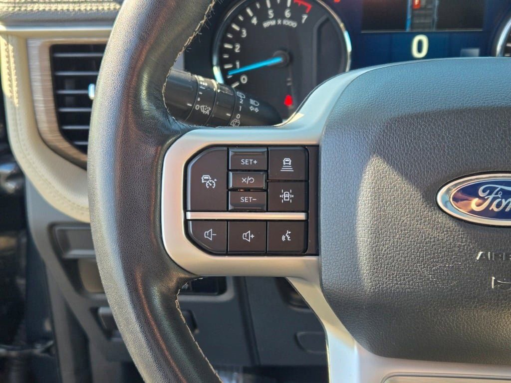 Used 2024 Ford Expedition Limited image 36