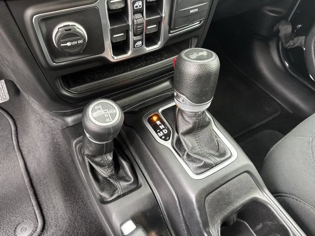 Certified 2021 Jeep Wrangler Unlimited Sport AWD/4WD image 31