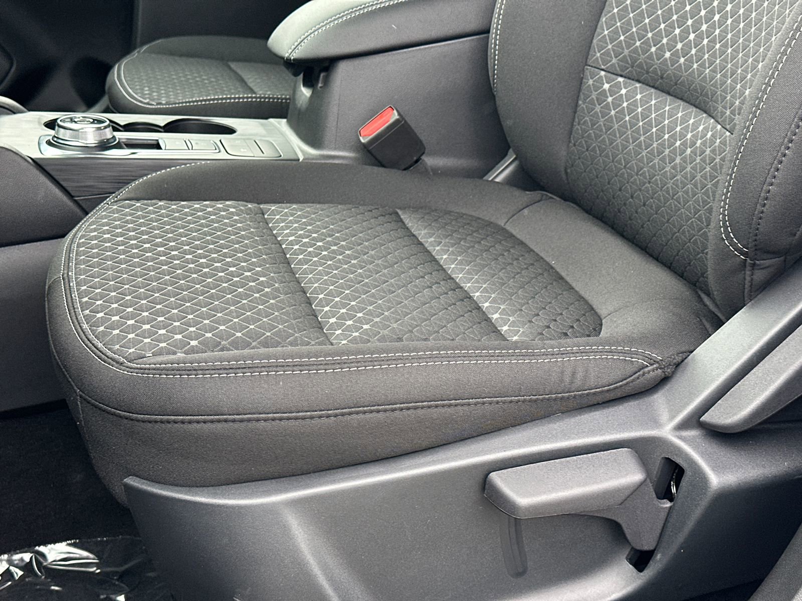 New 2026 Ford Escape Active w/ Cold Weather Package AWD/4WD image 15