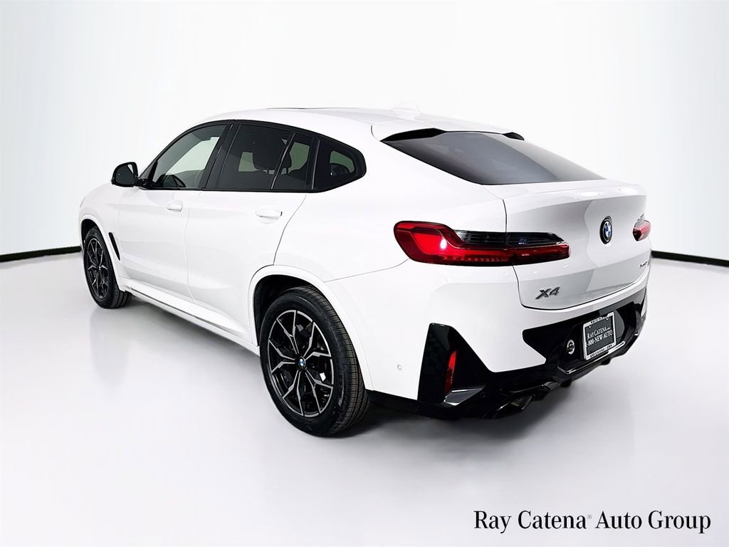 Used 2024 BMW X4 xDrive30i w/ M Sport Package image 5
