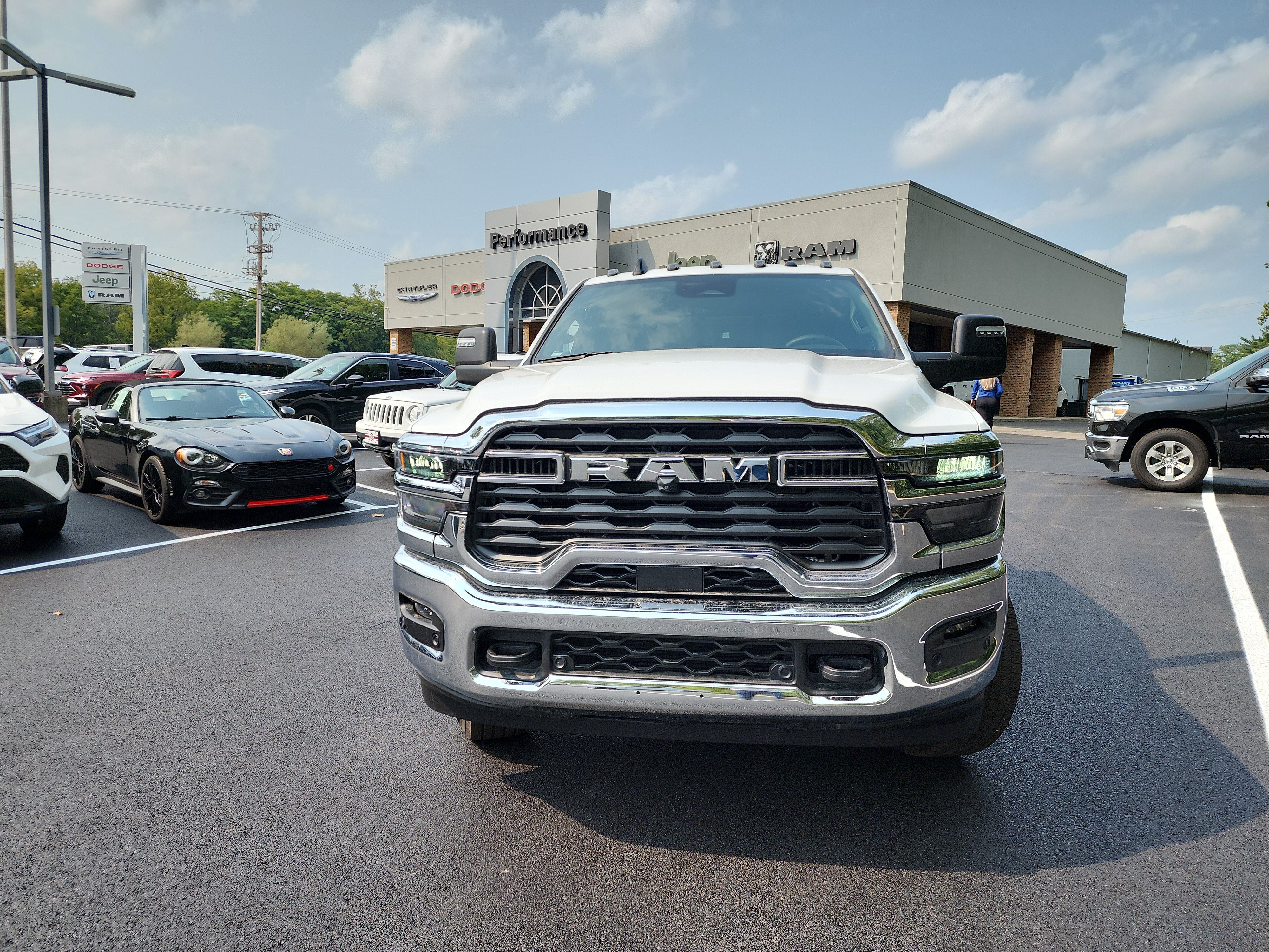 New 2026 RAM 2500 Tradesman AWD/4WD image 18