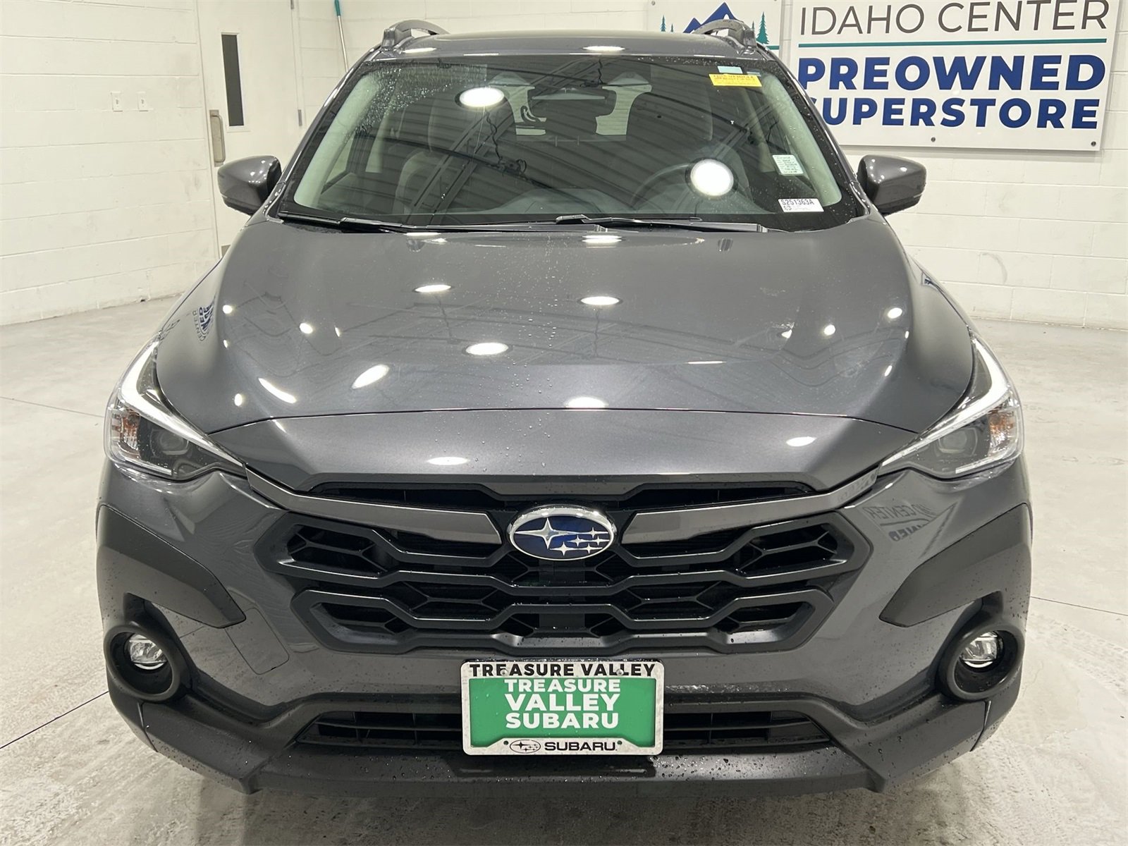 Used 2024 Subaru Crosstrek 2.0i Premium image 3