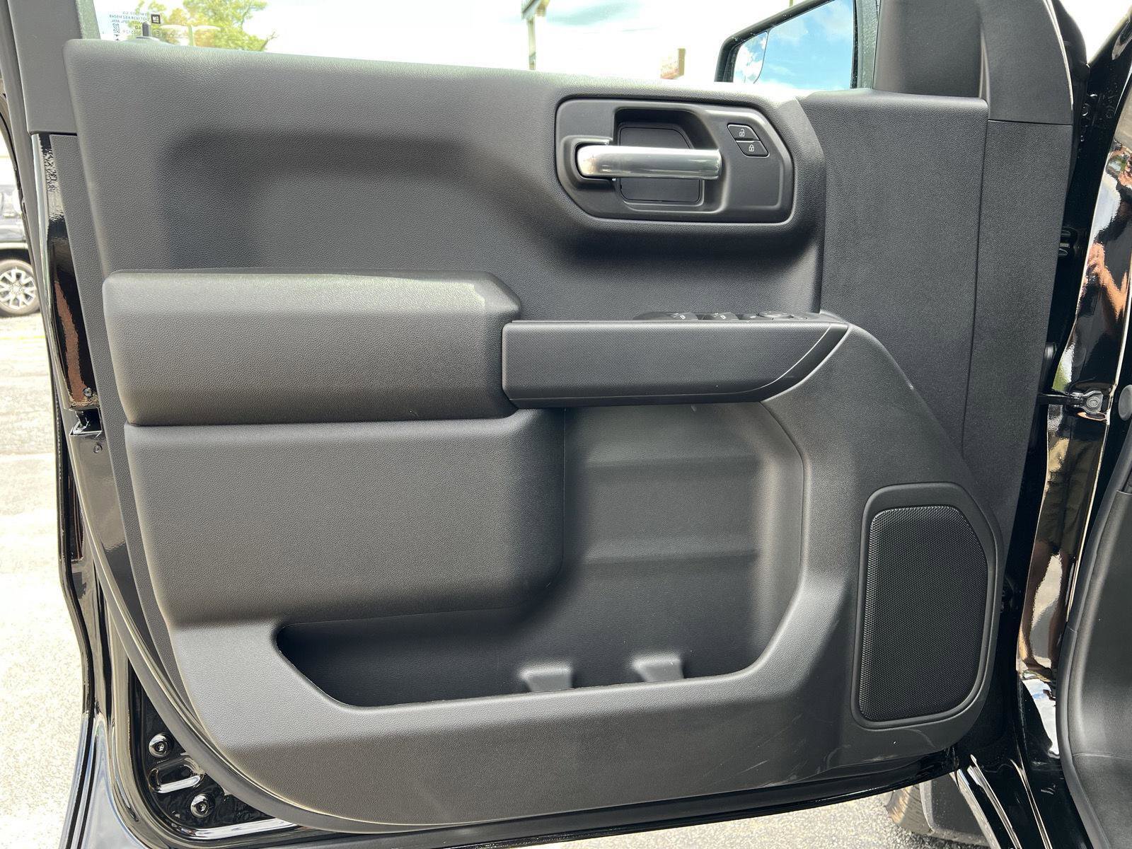 New 2026 GMC Sierra 1500 Pro w/ Graphite Edition image 15