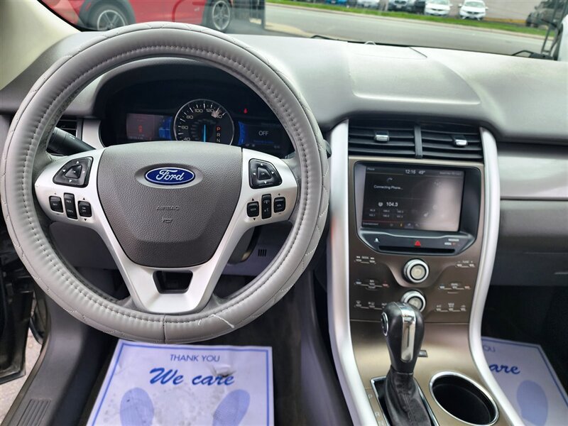 Used 2013 Ford Edge SEL FWD image 30