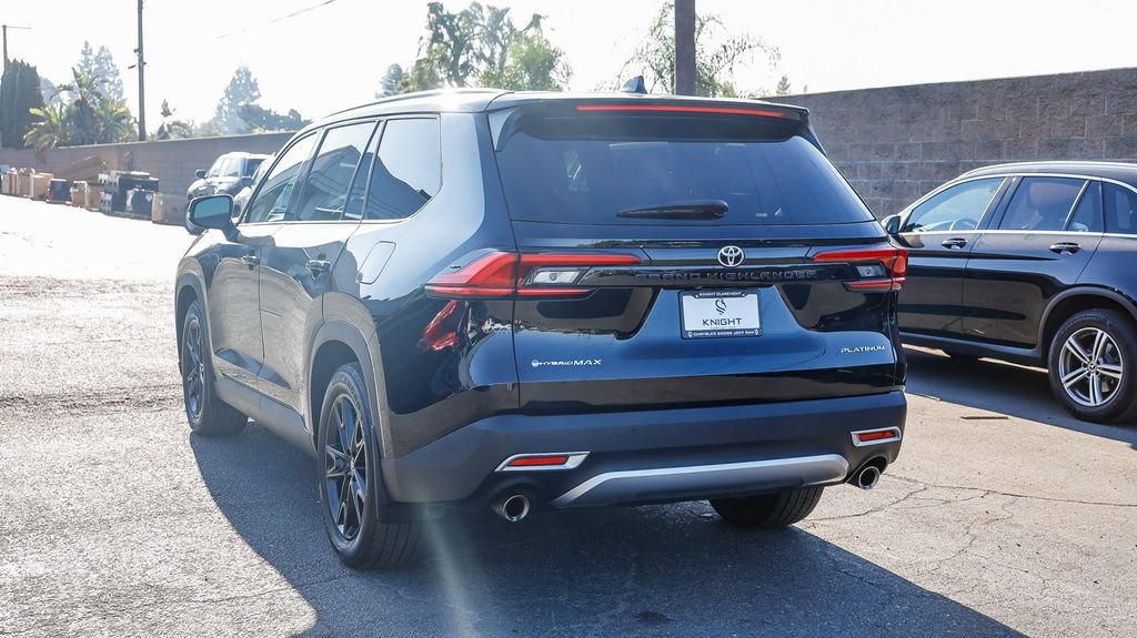 Used 2024 Toyota Grand Highlander AWD Hybrid image 7