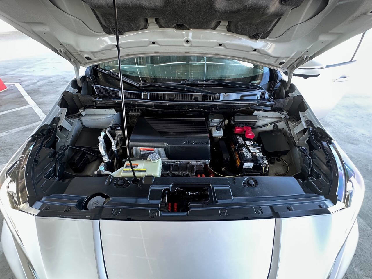 Used 2018 Nissan Leaf SL w/ Protection Package image 21