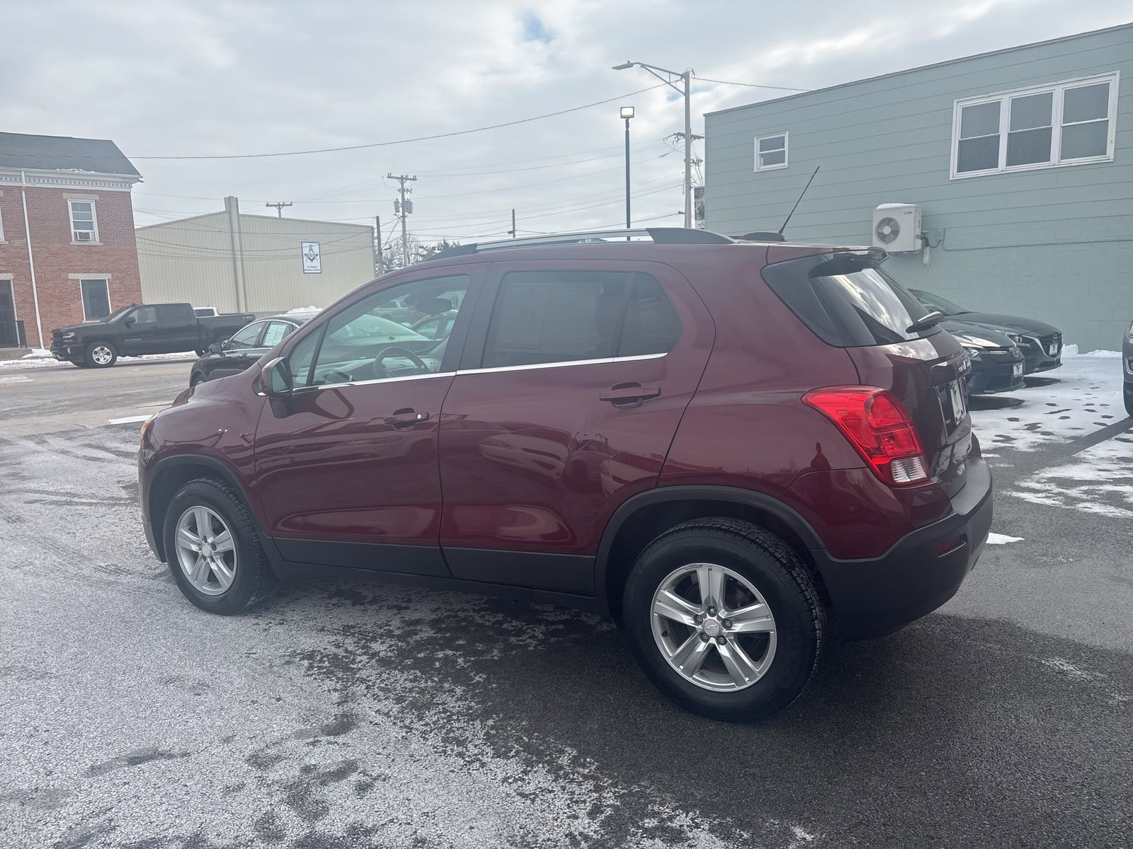 Used 2016 Chevrolet Trax LT image 2
