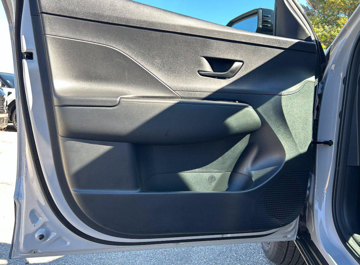 New 2027 Hyundai Kona SEL Sport AWD/4WD image 12
