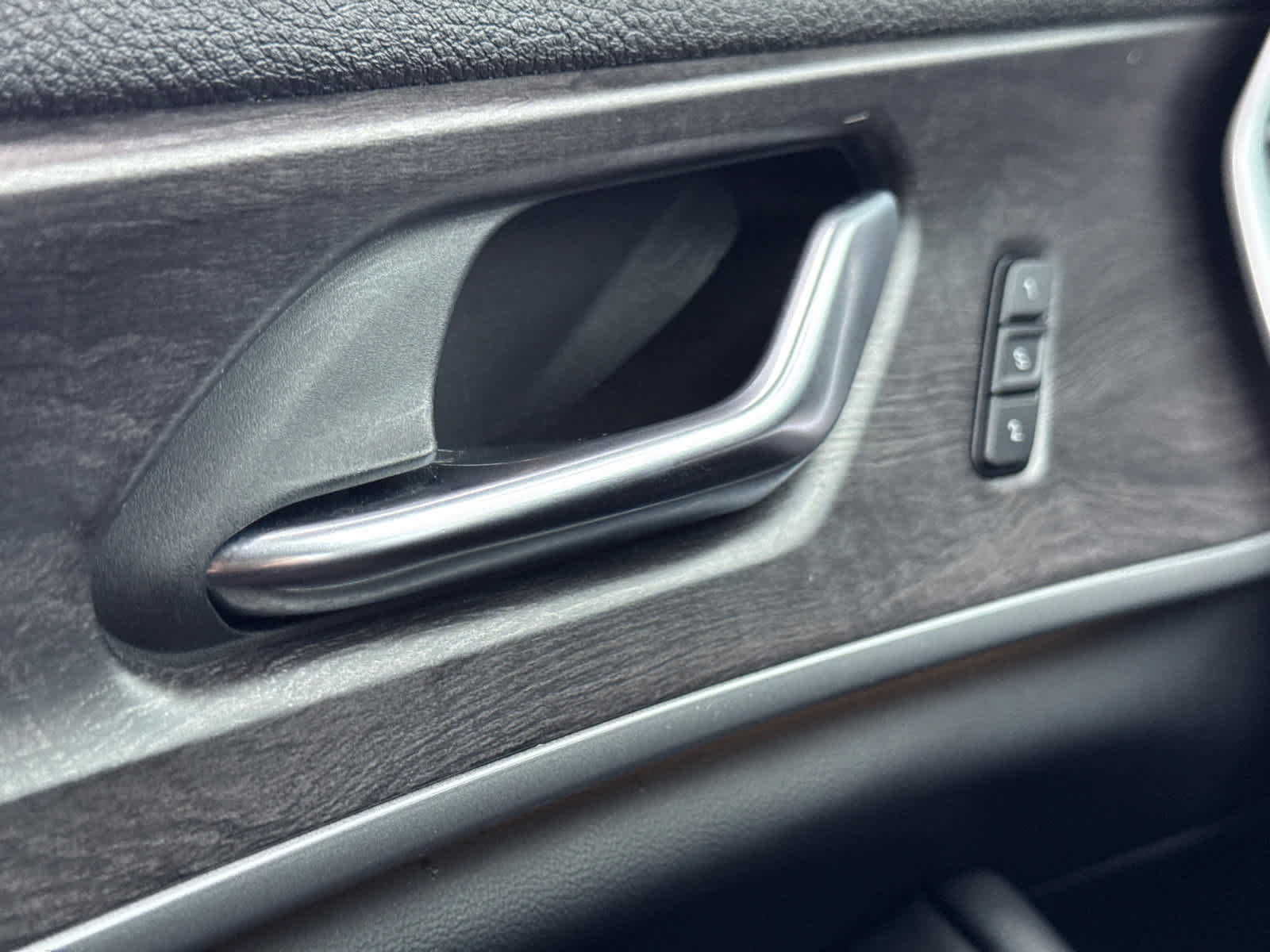 Used 2023 Jeep Grand Cherokee Limited w/ Trailer Tow Prep Group (B) image 24