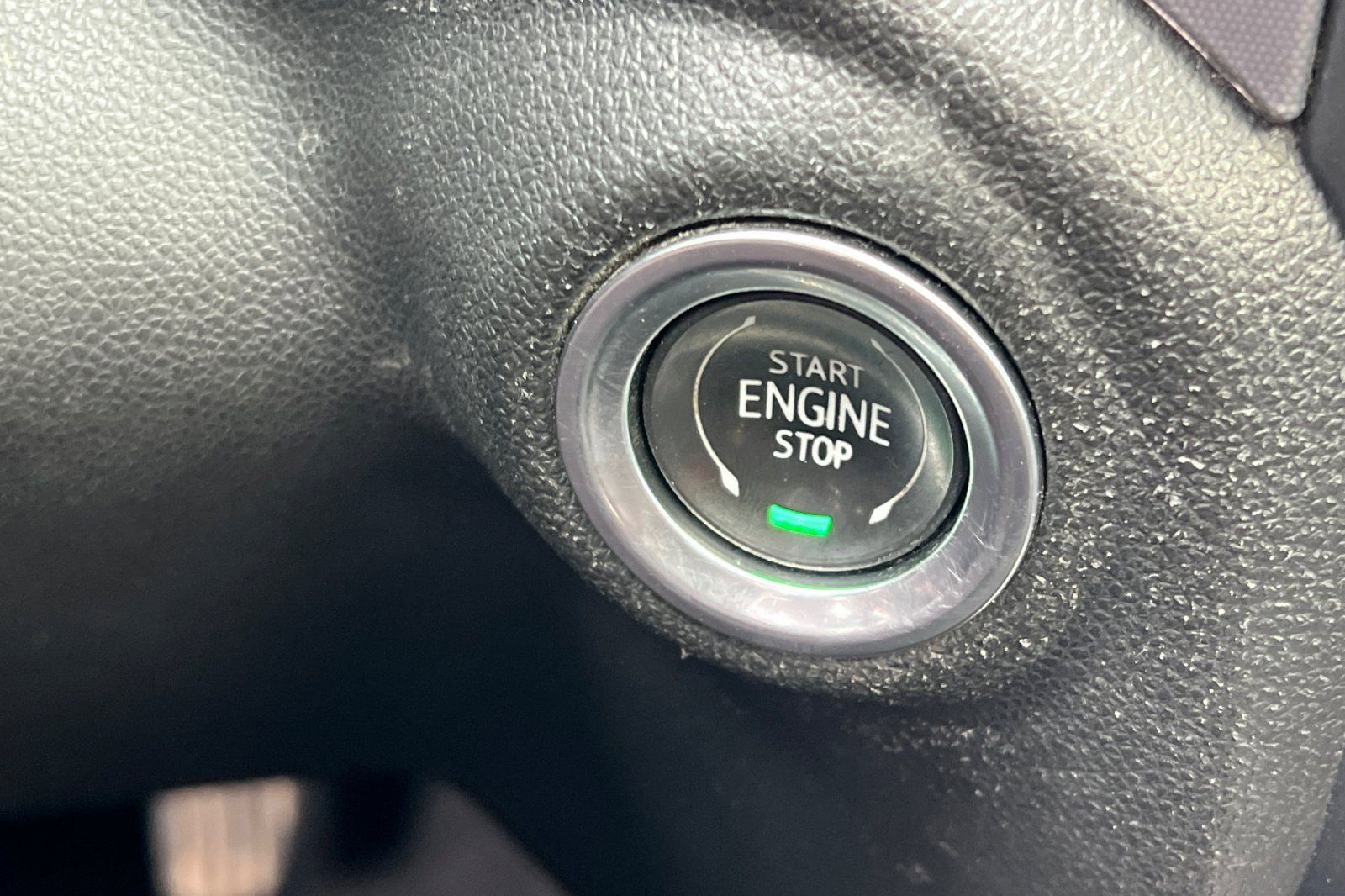 Used 2021 GMC Sierra 2500 SLT w/ SLT Premium Package image 19