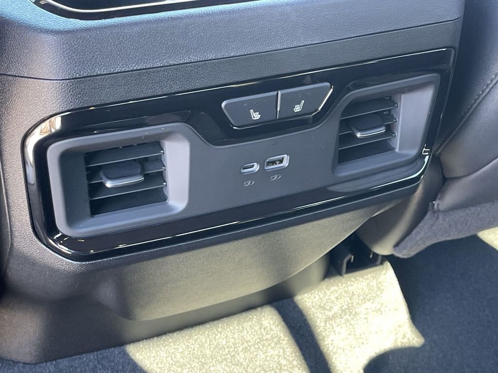 Used 2025 GMC Sierra 1500 AT4 w/ AT4 Premium Package image 22
