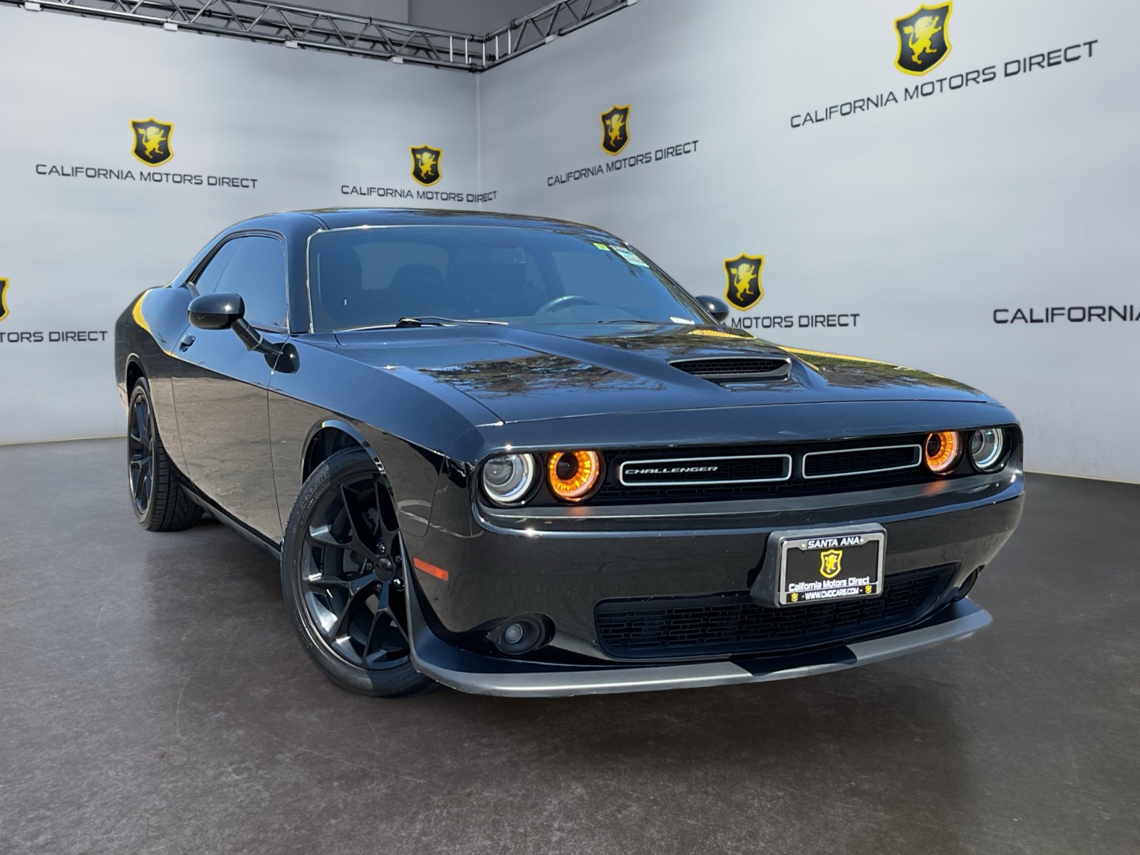 Used 2020 Dodge Challenger GT RWD image 3