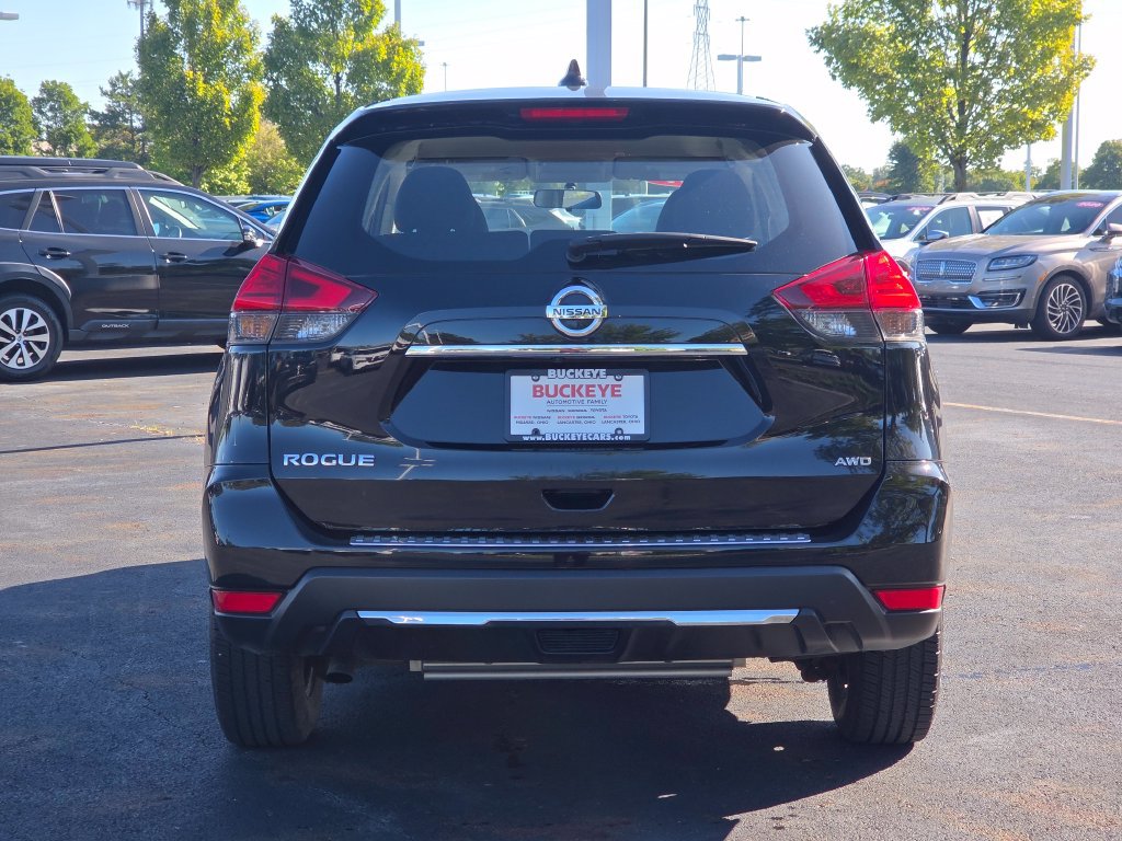 Used 2017 Nissan Rogue S AWD/4WD image 20