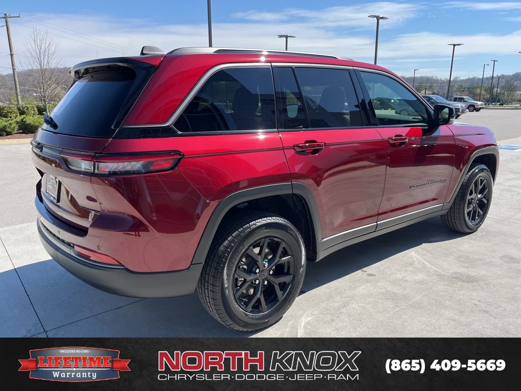 New 2026 Jeep Grand Cherokee Altitude image 20