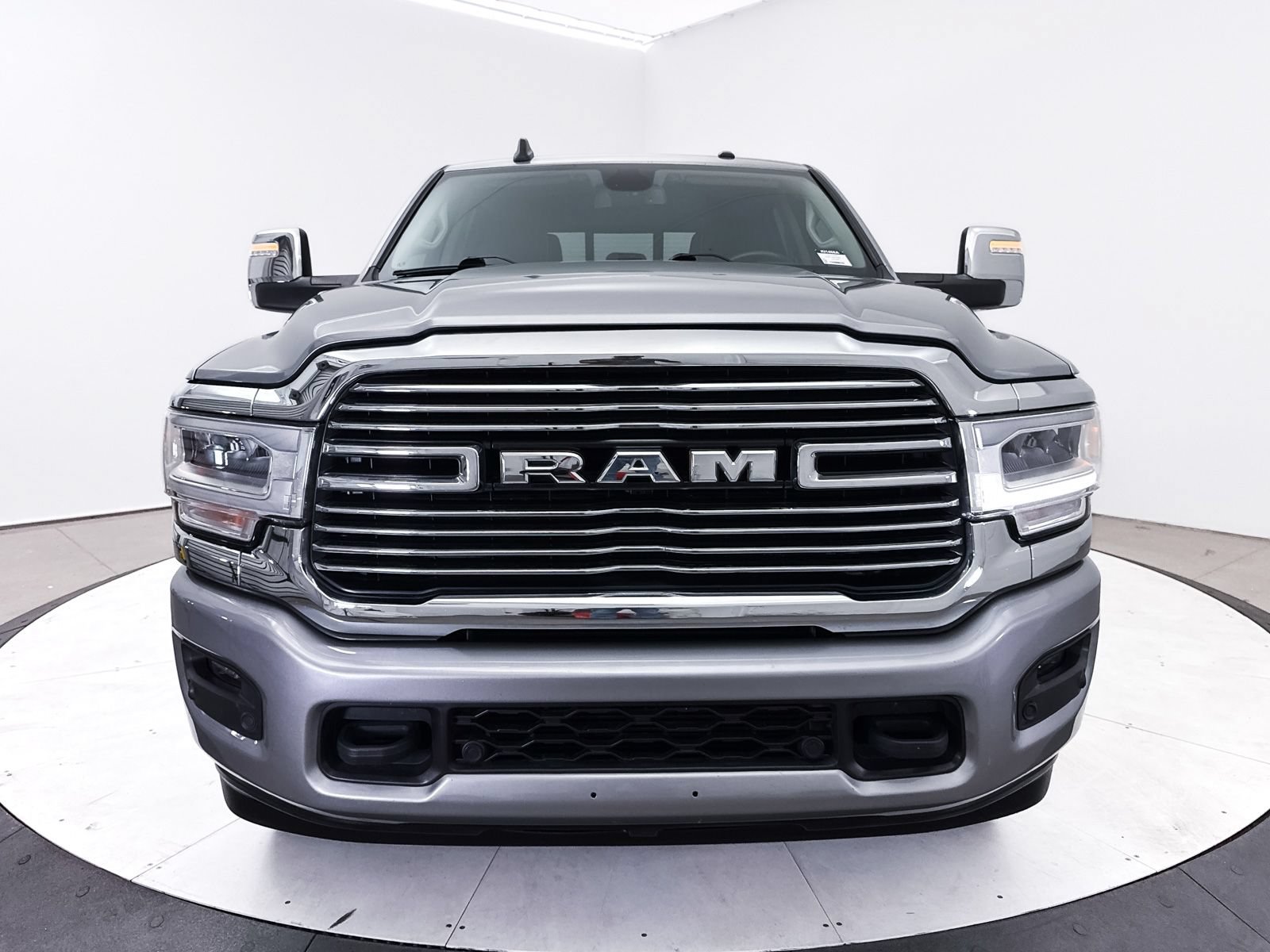 Used 2024 RAM 2500 Laramie w/ Protection Group AWD/4WD image 14