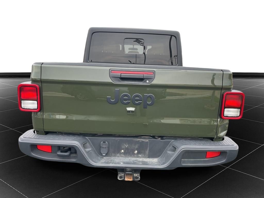 Used 2023 Jeep Gladiator Sport image 4
