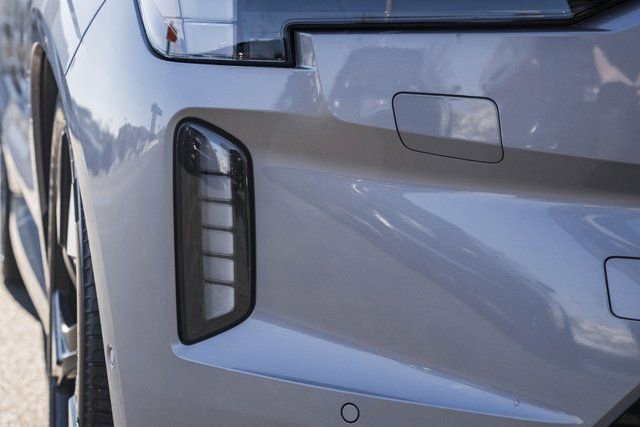 New 2026 Volvo EX90 Ultra image 14