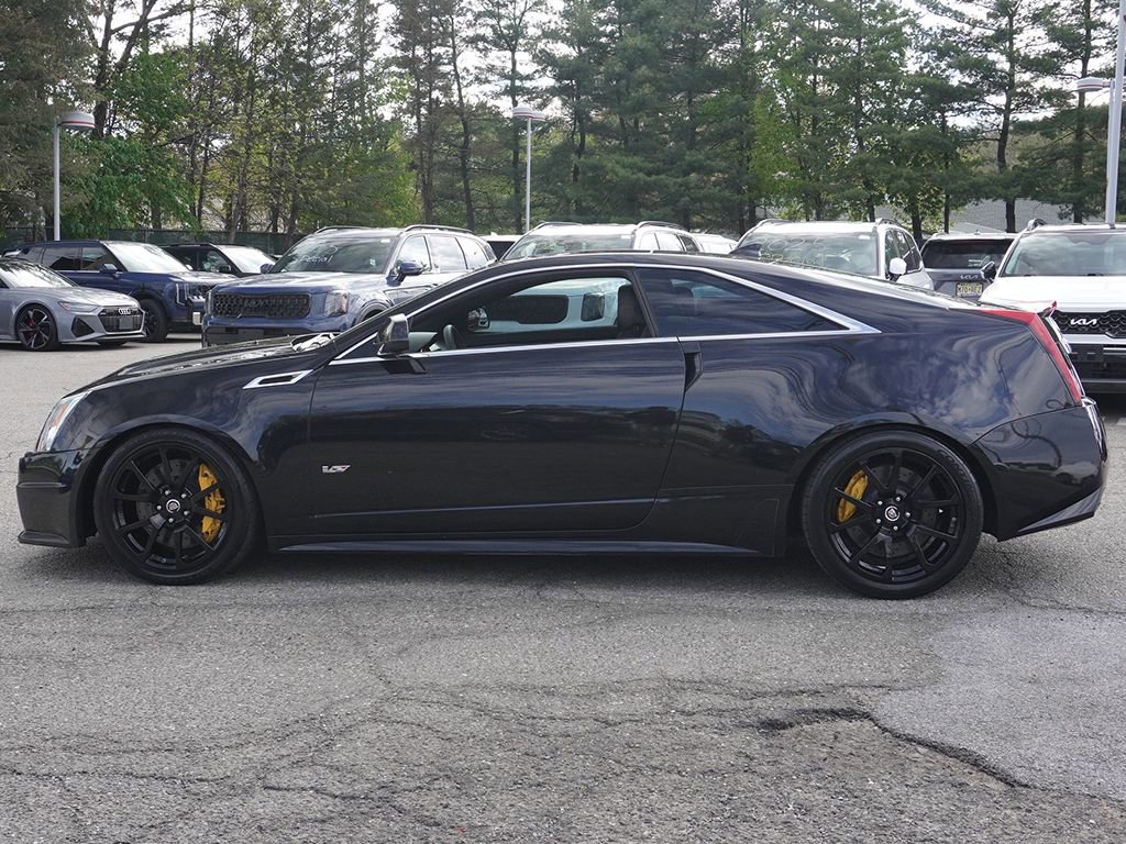 Used 2011 Cadillac CTS V RWD image 16