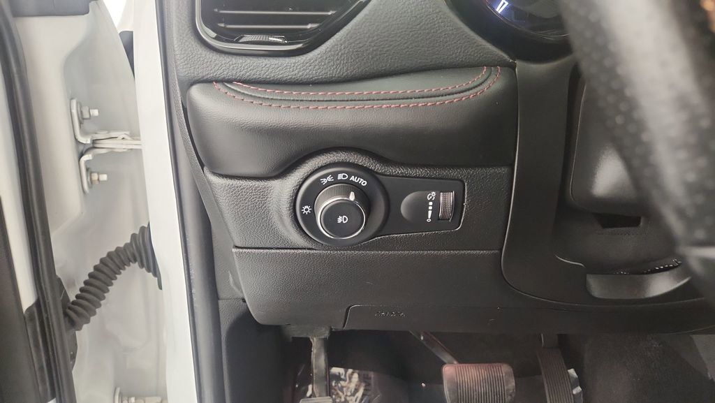 Used 2022 Dodge Durango R/T image 25