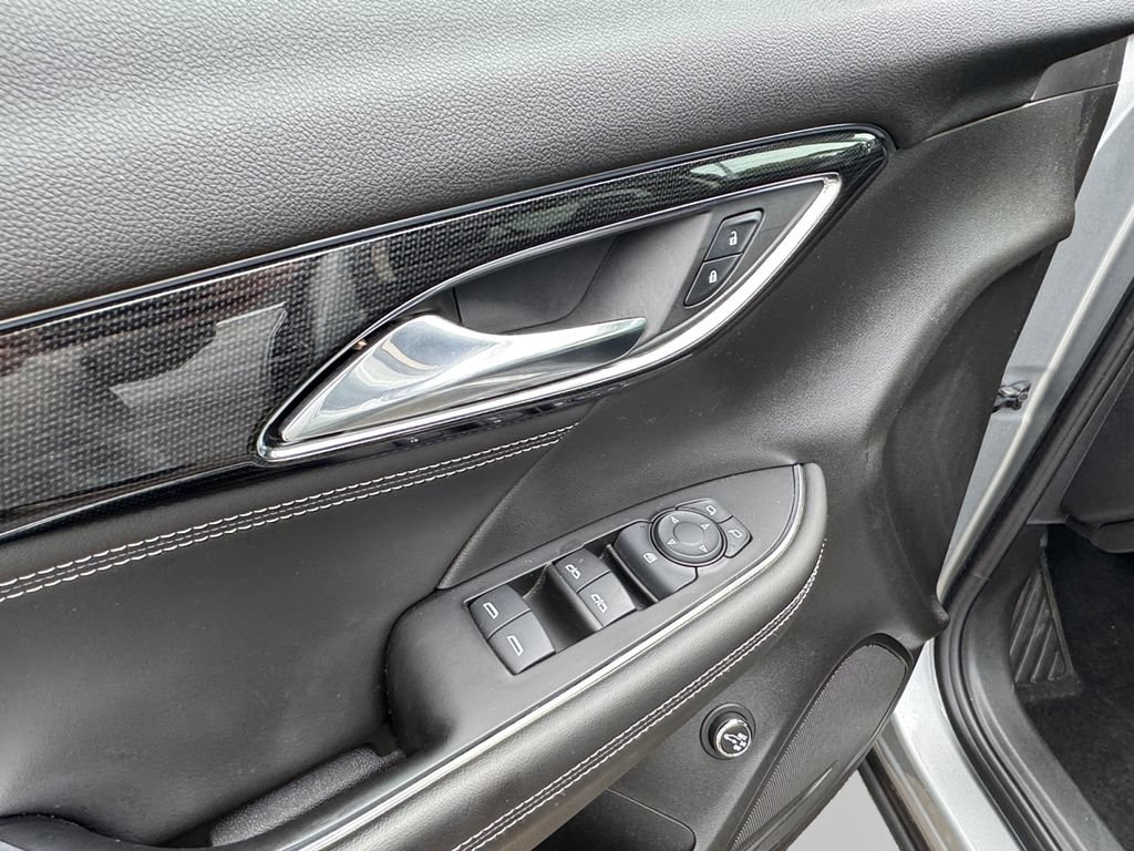 Used 2023 Buick Envision Preferred AWD/4WD image 19