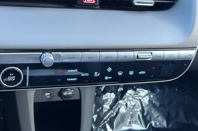 Certified 2024 Hyundai Ioniq 5 SEL image 27