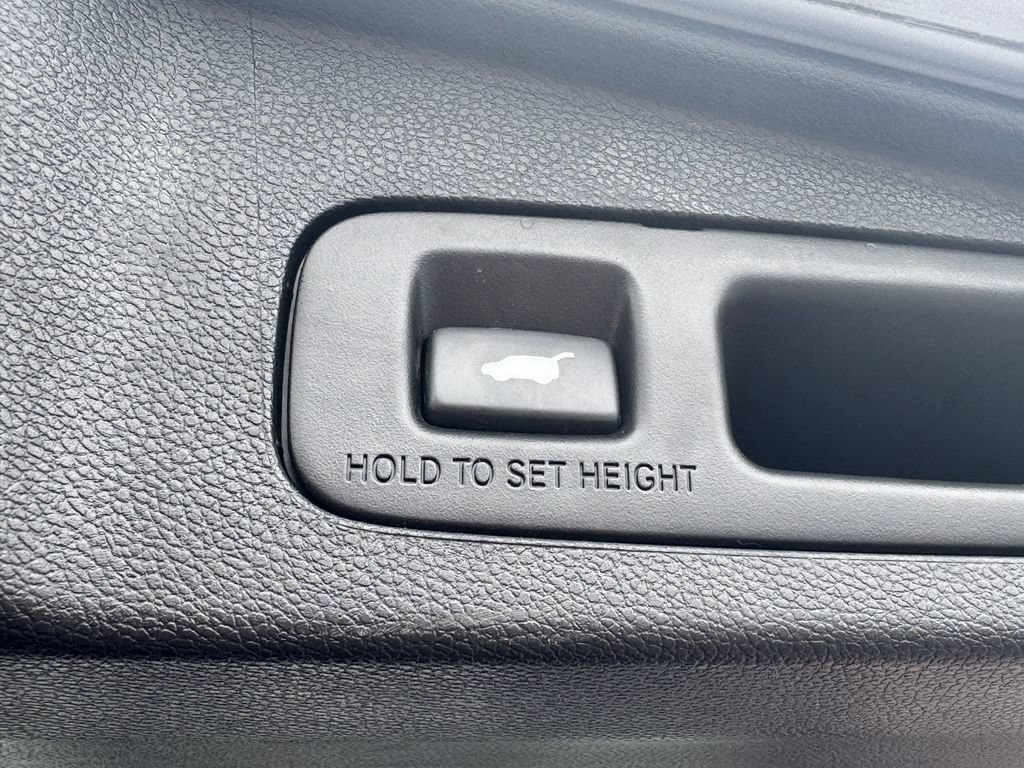 Used 2018 Honda CR-V EX-L image 16