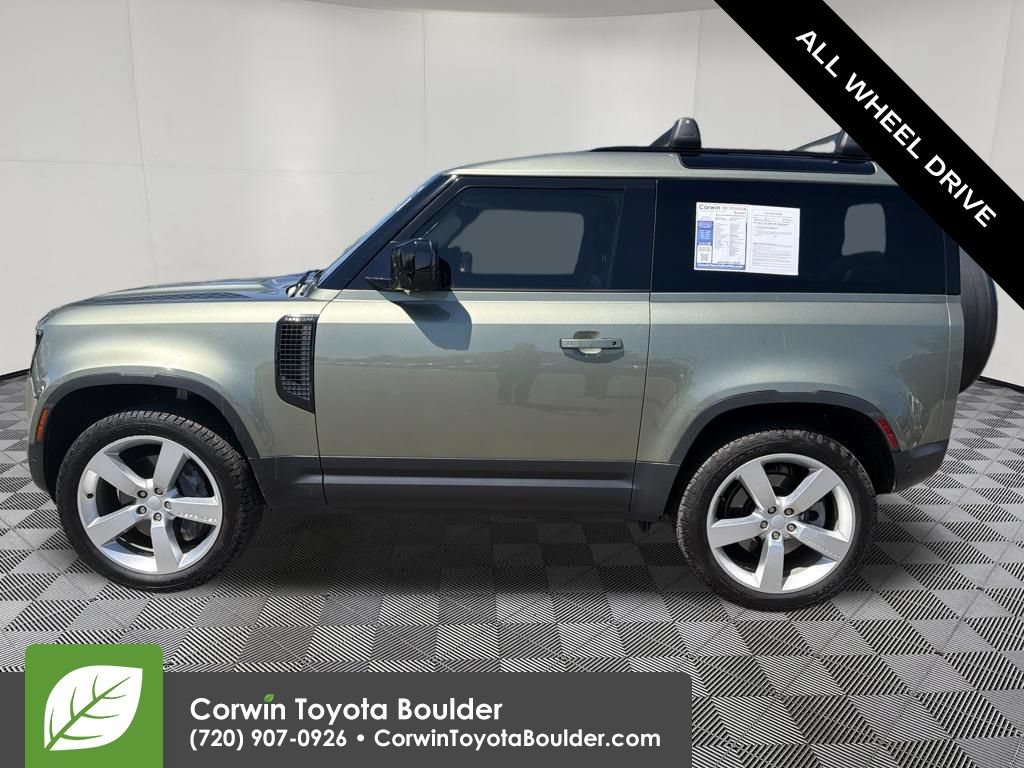 Used 2022 Land Rover Defender 90 S AWD/4WD image 4