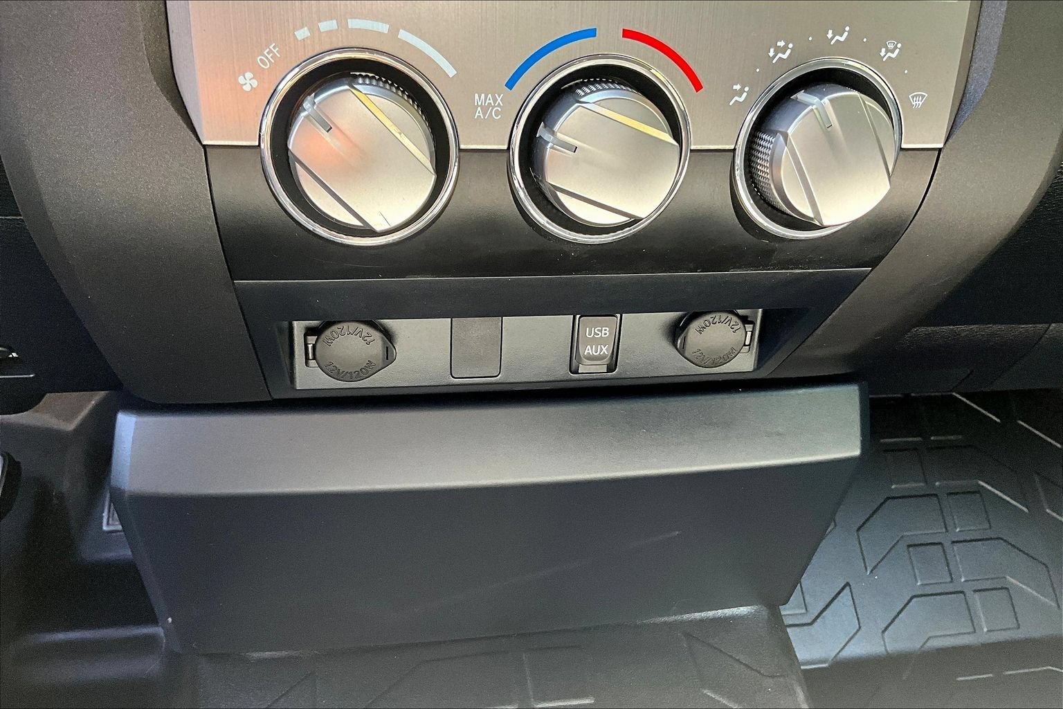 Used 2019 Toyota Tundra SR RWD image 18