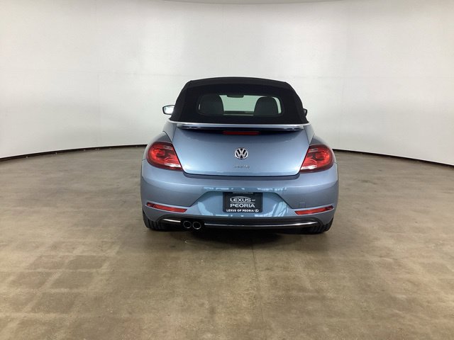 Used 2019 Volkswagen Beetle 2.0T SE FWD image 6