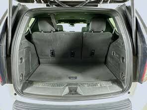 Used 2024 Chevrolet Tahoe Premier image 2