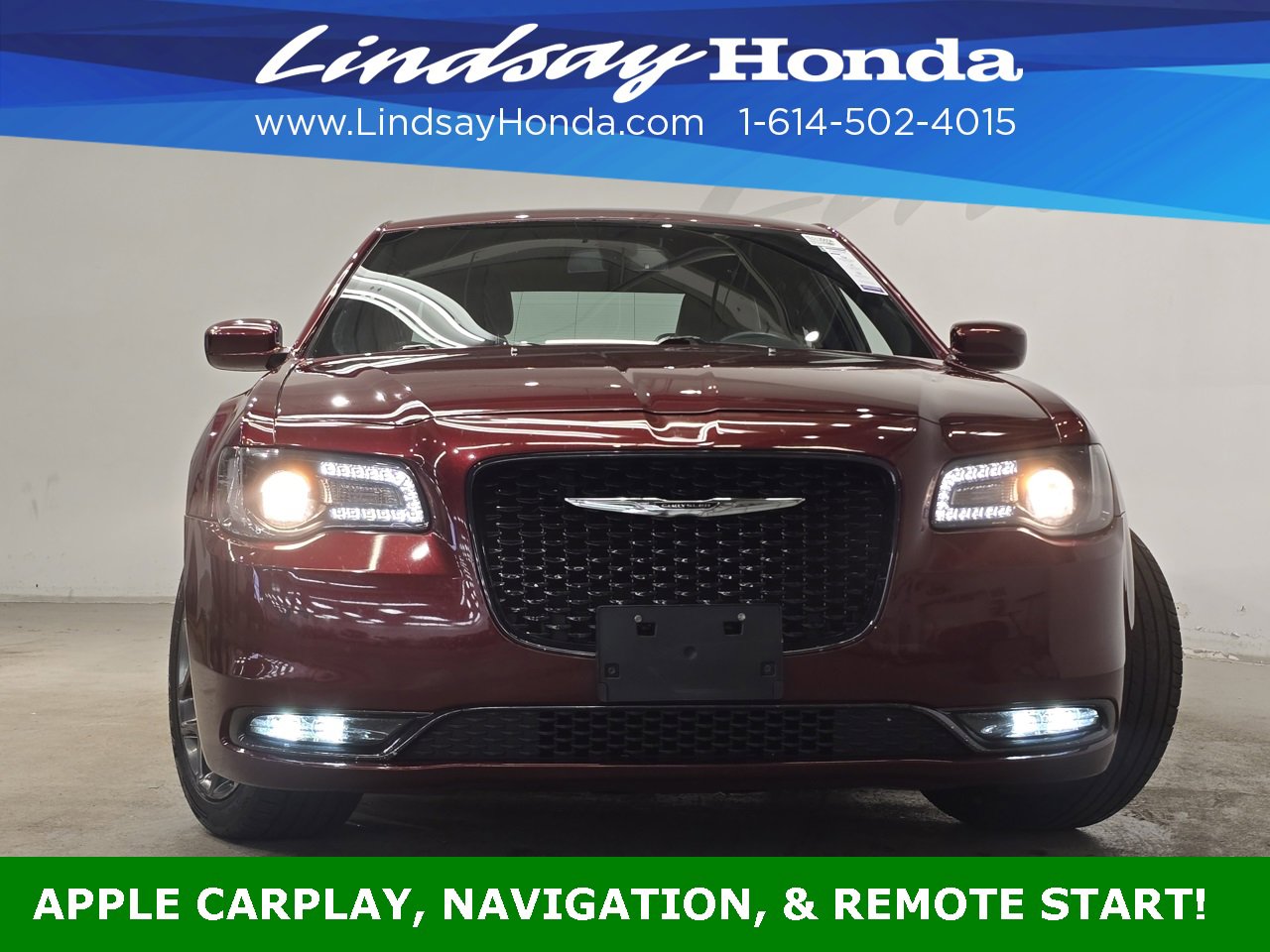 Used 2018 Chrysler 300 S image 2