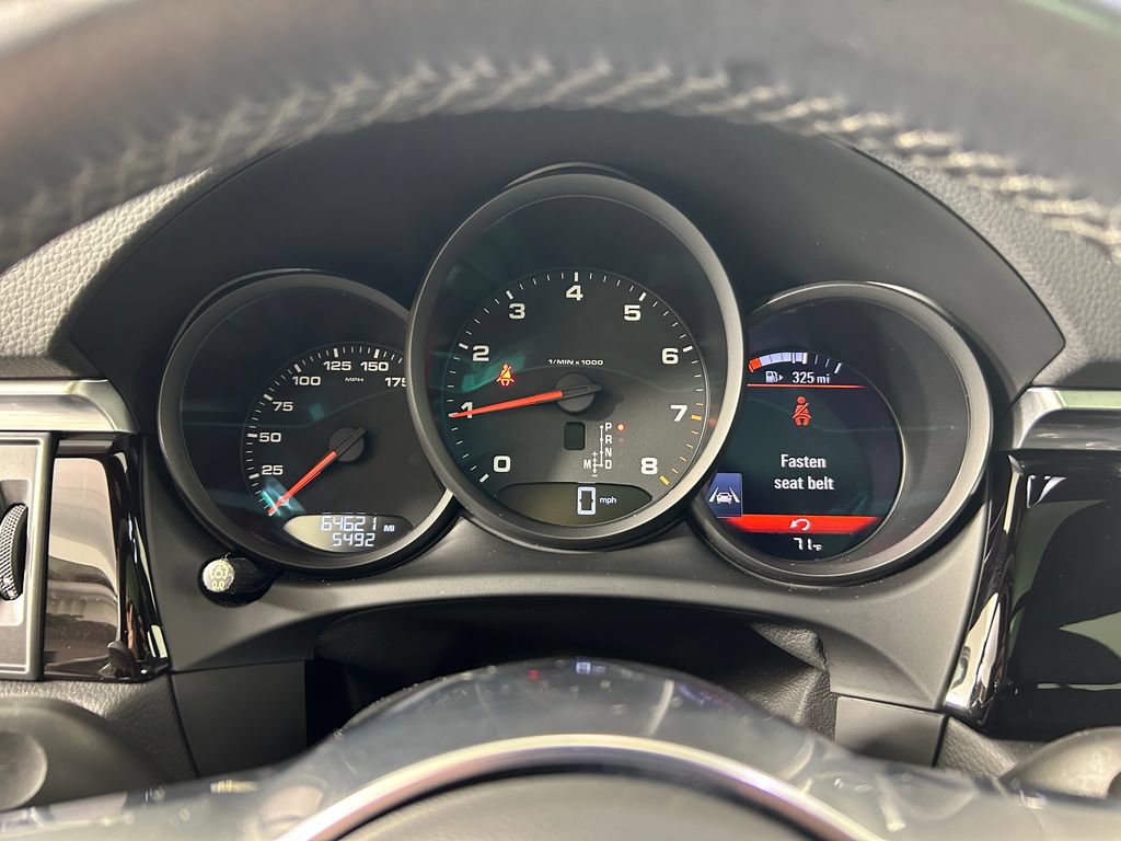 Certified 2019 Porsche Macan AWD/4WD image 21