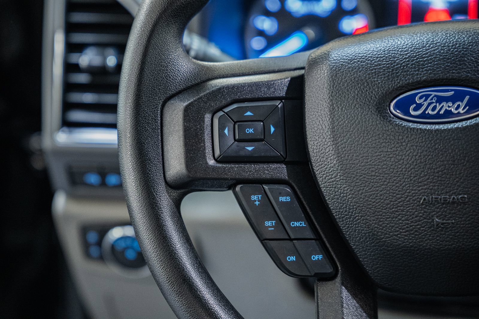 Certified 2021 Ford F250 XLT w/ XLT Premium Package image 37