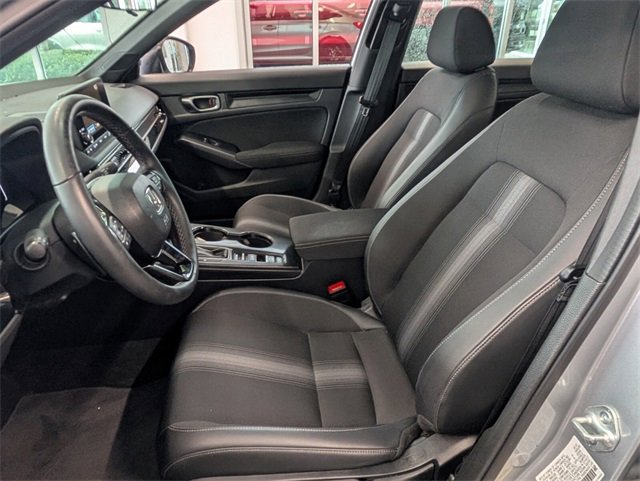 Used 2023 Honda Civic Sport image 5