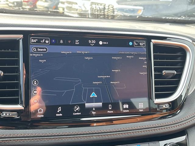 New 2026 Chrysler Pacifica Pinnacle FWD image 33