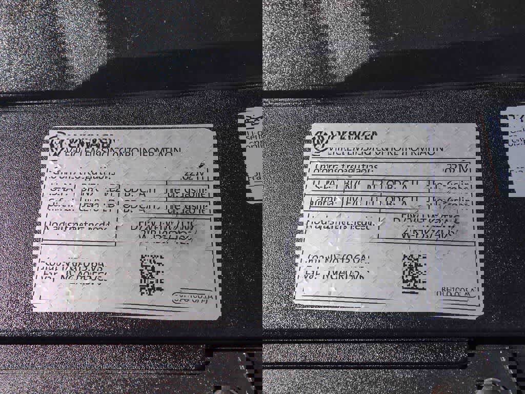 Used 2022 Volkswagen Atlas Cross Sport SEL R-Line image 27