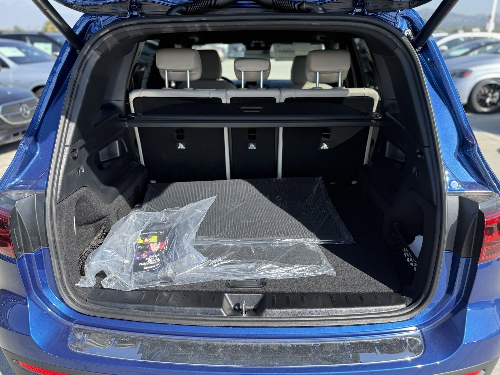 New 2026 Mercedes-Benz GLB 250 image 11