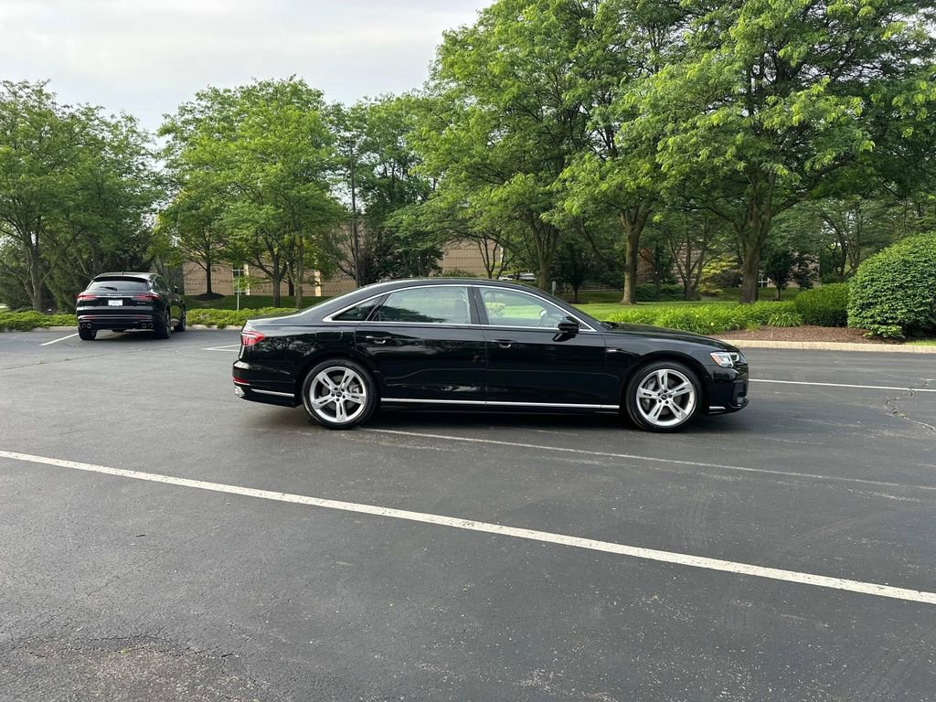 New 2025 Audi A8 L 3.0T image 8