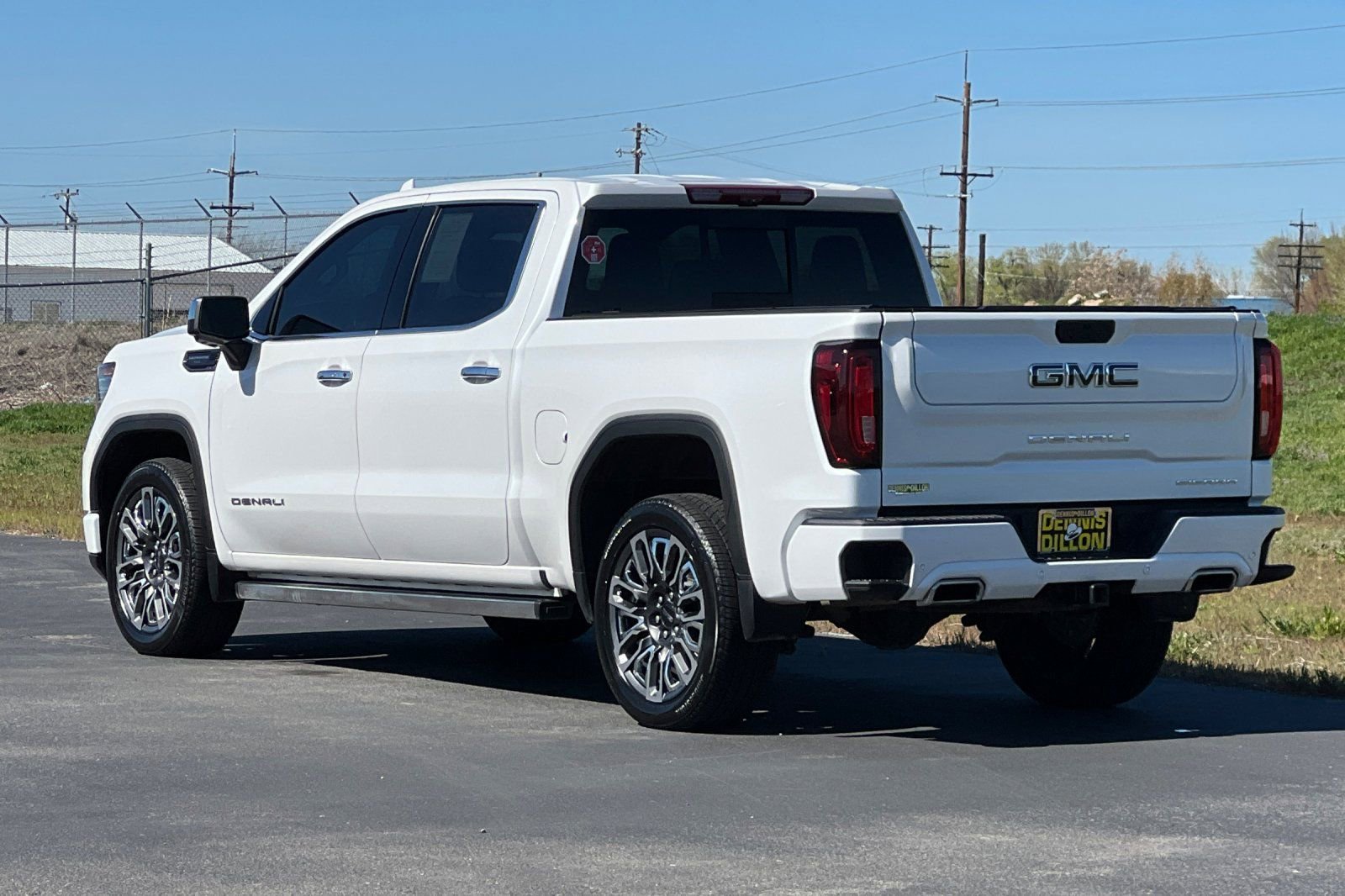 Used 2024 GMC Sierra 1500 Denali Ultimate AWD/4WD image 6
