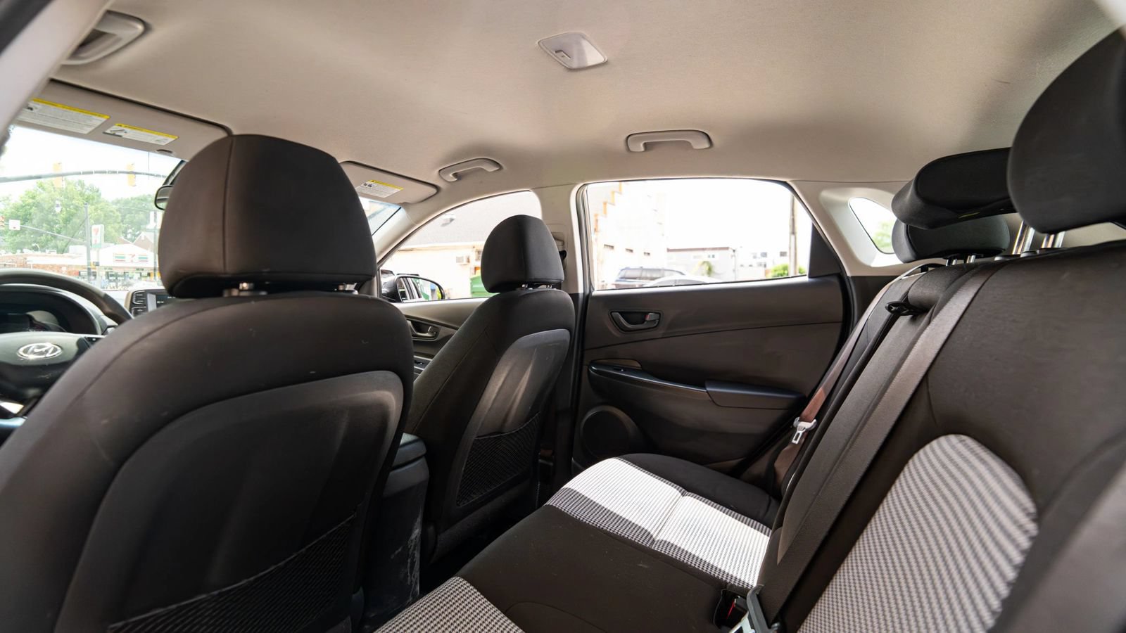 Used 2021 Hyundai Kona SE AWD/4WD image 19