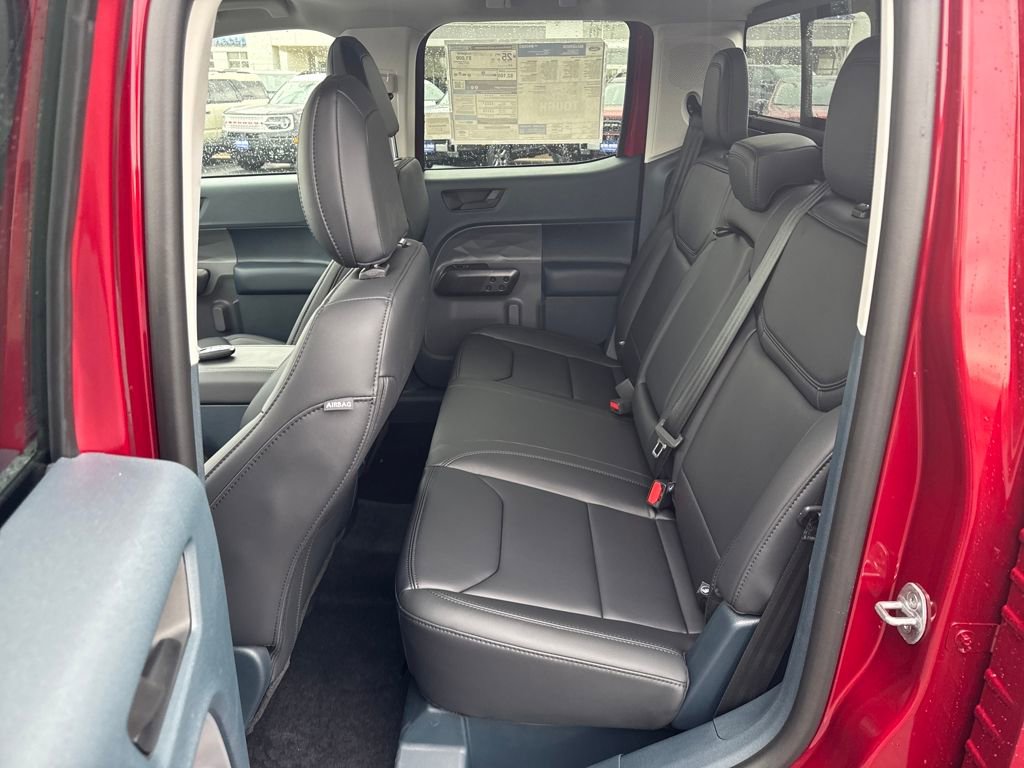 New 2025 Ford Maverick Lariat w/ Black Appearance Package image 25