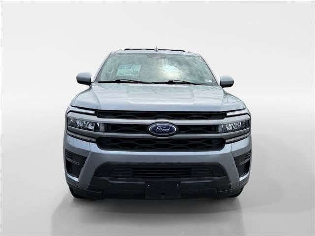 Used 2024 Ford Expedition Max XLT AWD/4WD image 7