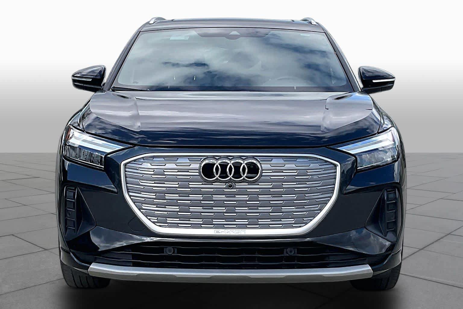 Used 2023 Audi Q4 e-tron Premium Plus w/ Premium Plus RWD image 3