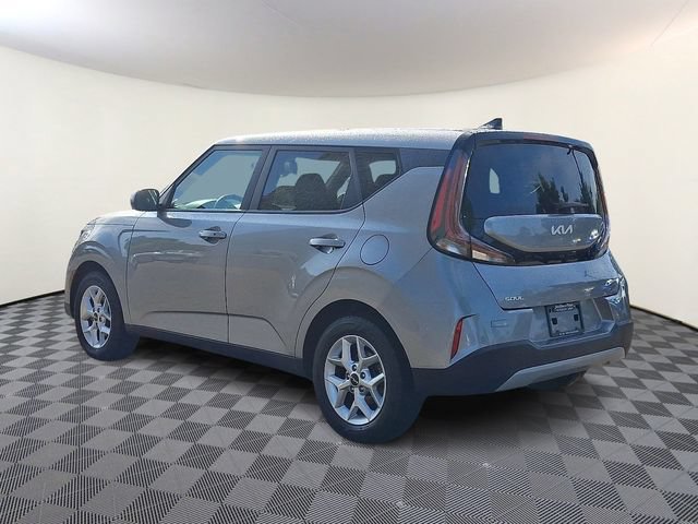 Certified 2023 Kia Soul S FWD image 5